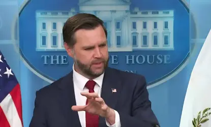 فانس: أجرينا محادثات مباشرة مع الحوثيين بشأن التطورات الأخيرة